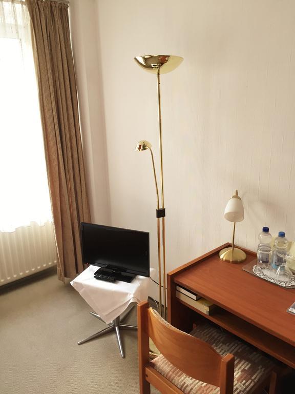 Hotel Ambassador Bonn Habitación foto